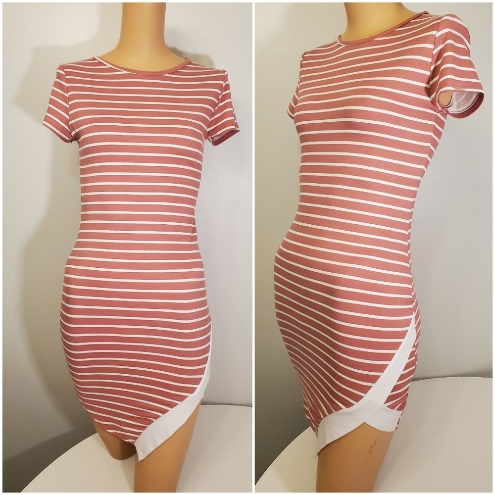 🔥Host Pick🔥 Vibe Sportswear Mauve Pink & white Fitting Dress
